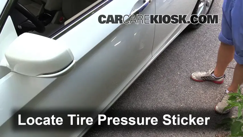 2013 Honda Accord EX-L 2.4L 4 Cyl. Sedan Tires & Wheels Check Tire Pressure